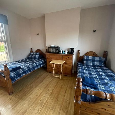 Abbey Guest House Milton Keynes Dış mekan fotoğraf