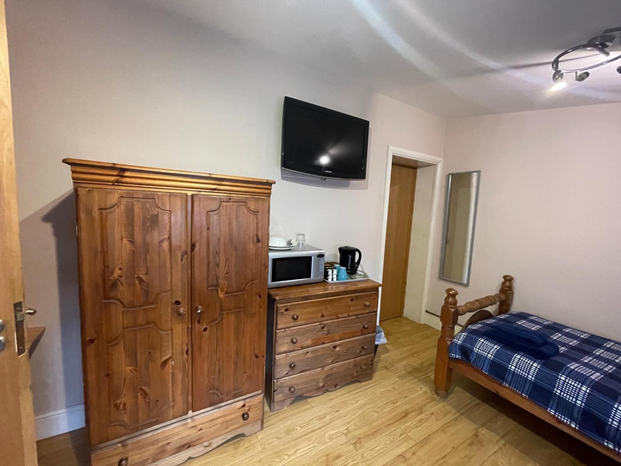 Abbey Guest House Milton Keynes Dış mekan fotoğraf