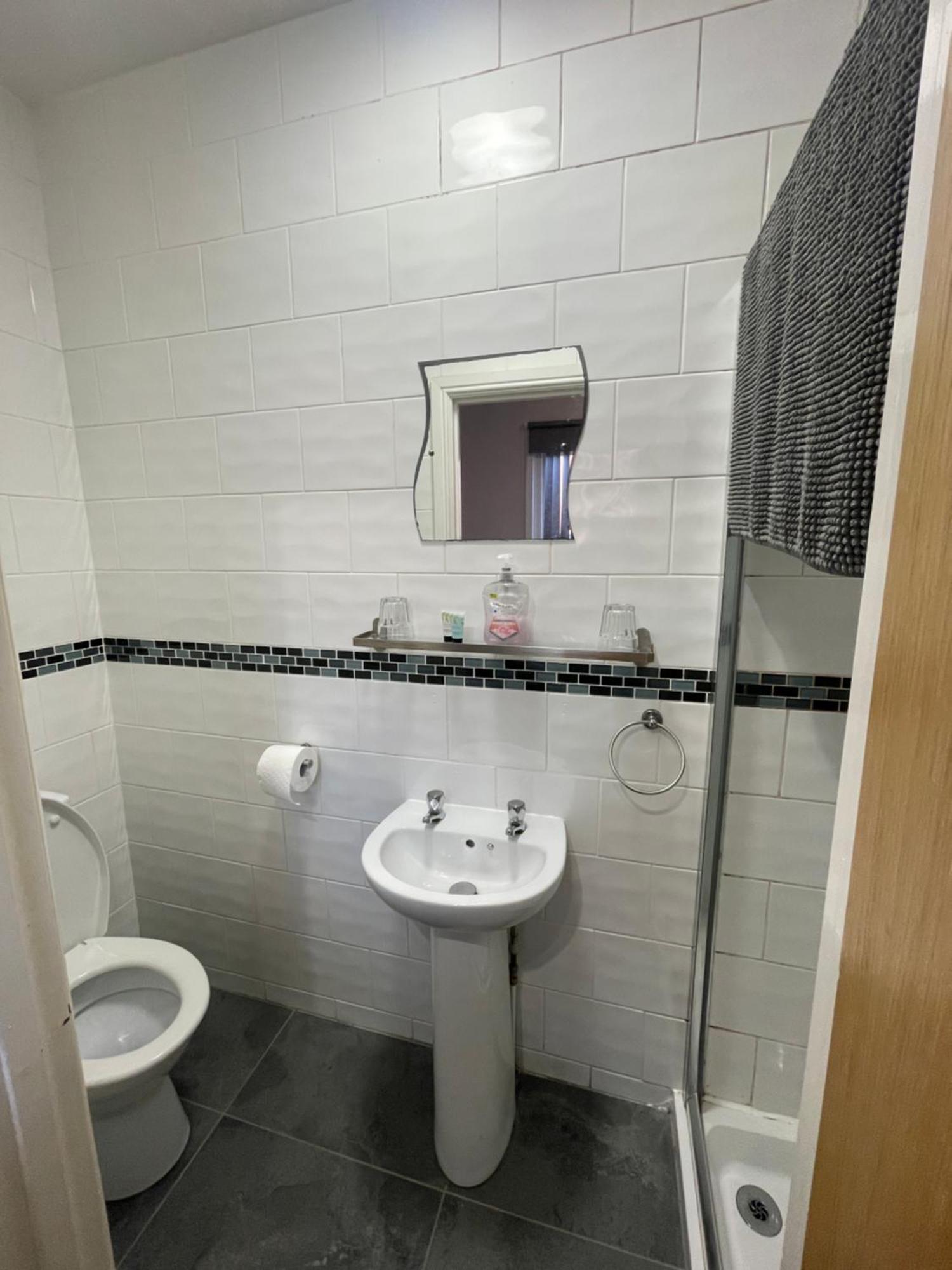 Abbey Guest House Milton Keynes Dış mekan fotoğraf