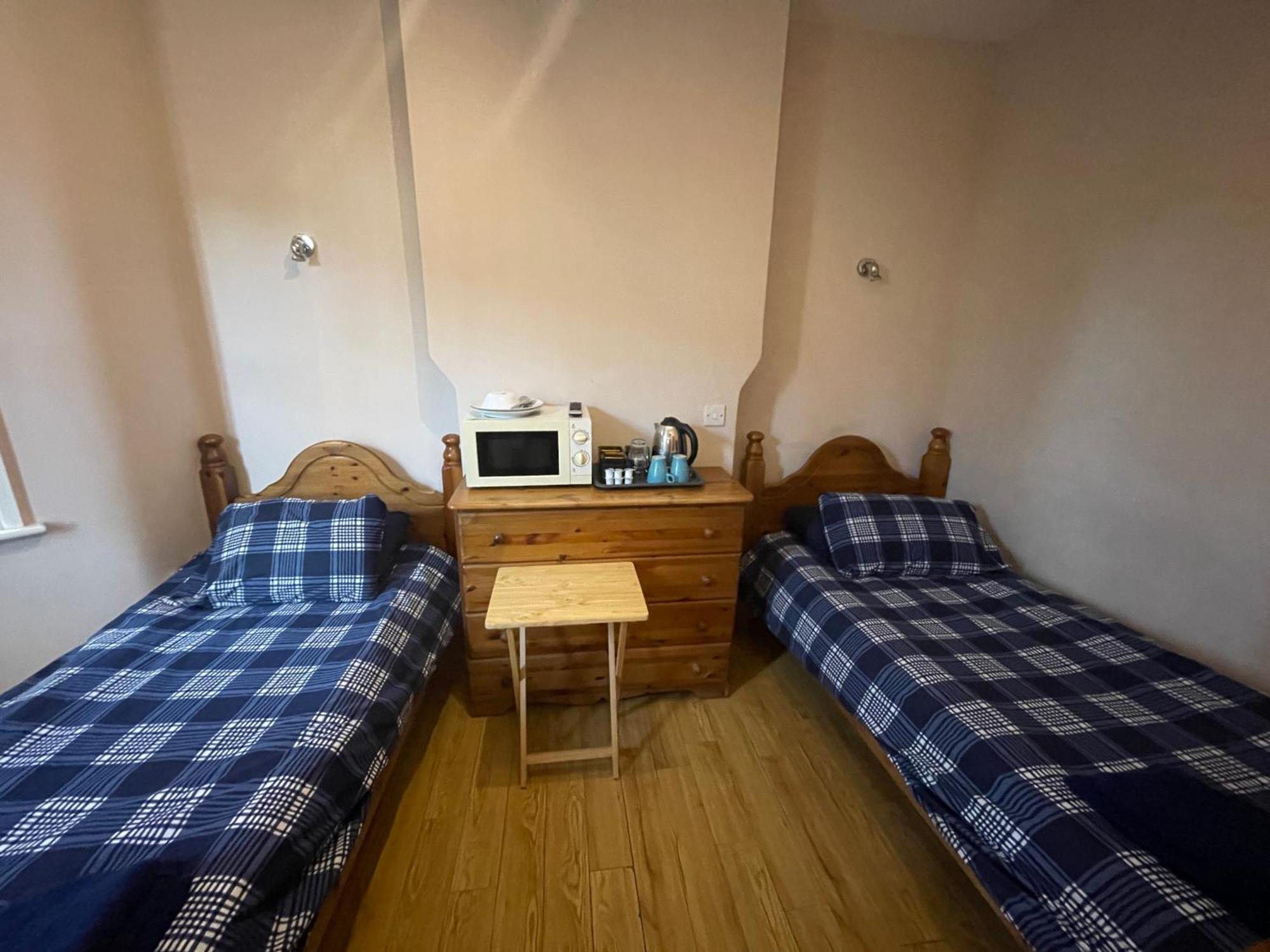 Abbey Guest House Milton Keynes Dış mekan fotoğraf